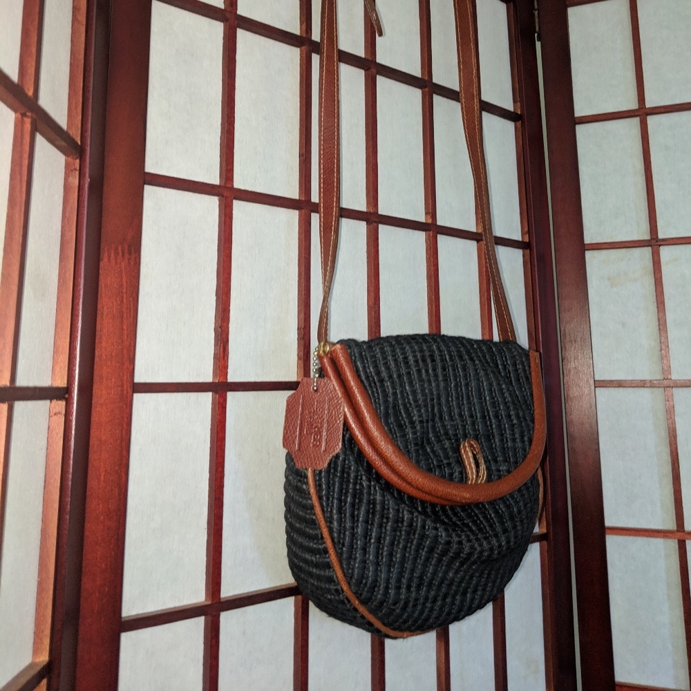 Authentic Field Manor Woven Leather Clasp Purse